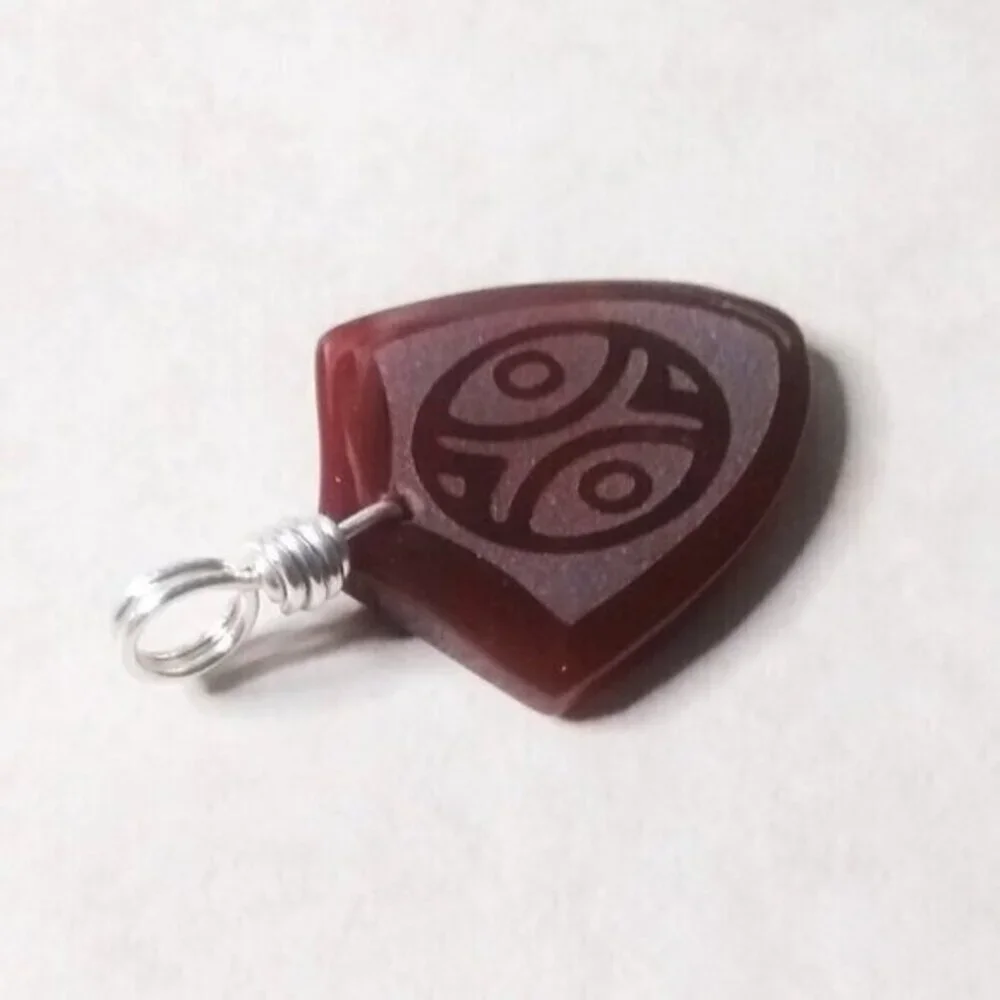 Masculine Russet Brown Agate Shield Pendant - Etched Tribal Design